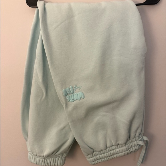 White Fox Boutique Pants - Like New White Fox Capsule 09 Sweatpants Size Large *Matching hoodie in closet